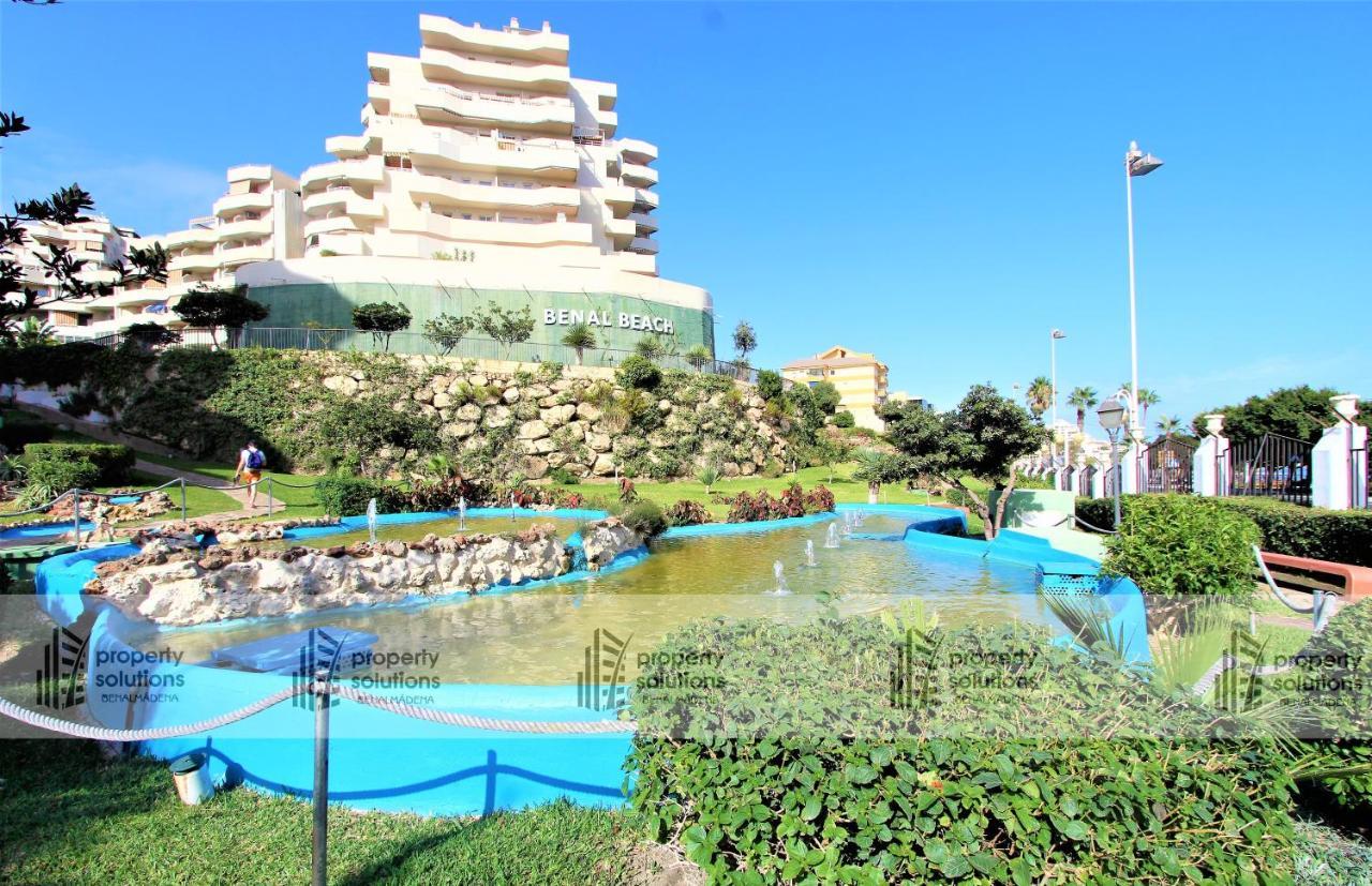 Apartamento Benalbeach. Apartamento Con Vista Al Mar. Piscina Todo El Año. Primera Linea De Playa. *